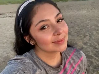 MeghanCurvy profile