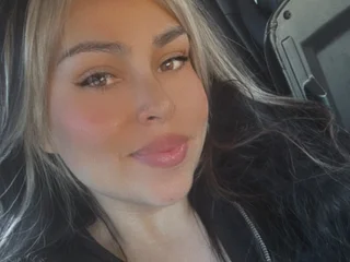 QueenCloud69 profile
