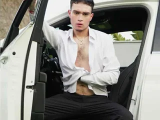 ZackEffron profile