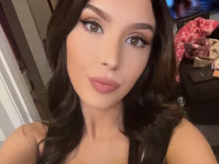 stacieONCAM profile