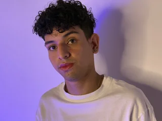 19_Apollo profile