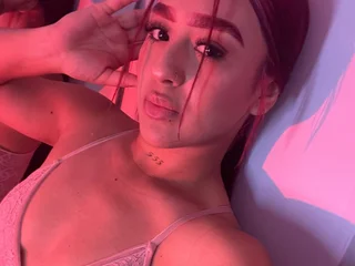 Agathe_caius profile