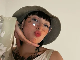 CamiZ22 profile