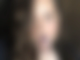 Carolynnbomb profile