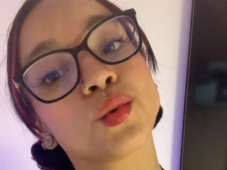 Dafne_mel profile