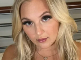 Elliexoxovip profile