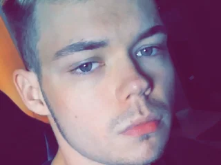 FemDomOrSub99 profile