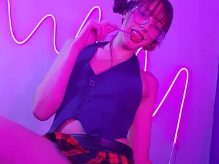 GabyPettiteXx profile