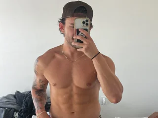 JohnnyBoy55 profile
