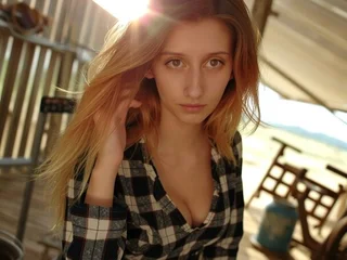 LUNA_GLAM055 profile