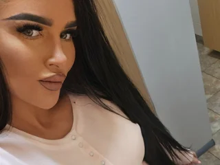 Lara_RoseX profile
