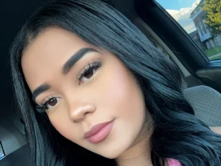 LinaAnneCloe profile