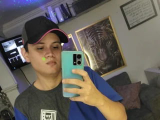 Max_Holloween profile