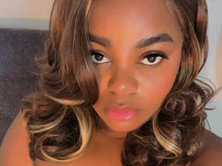 Mia_briit profile