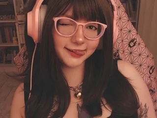 MomoPurin