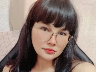 Petitealicia profile