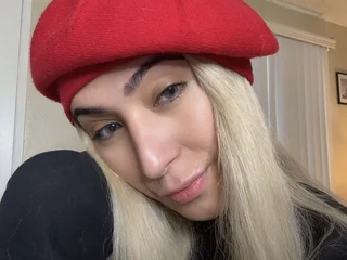 Raeyna profile
