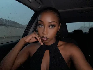 Sexyxshyxnerd profile