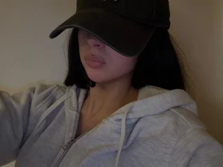 SweetScarletteUK profile