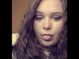 UnhingedNHot profile