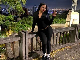 Valeria_19x profile