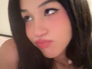 VictoriaInLace profile