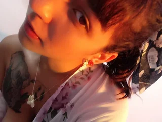lamorarebeldee profile