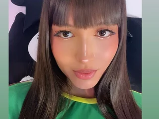 mendozadafne profile