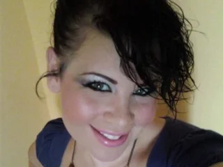 midwestlaura profile