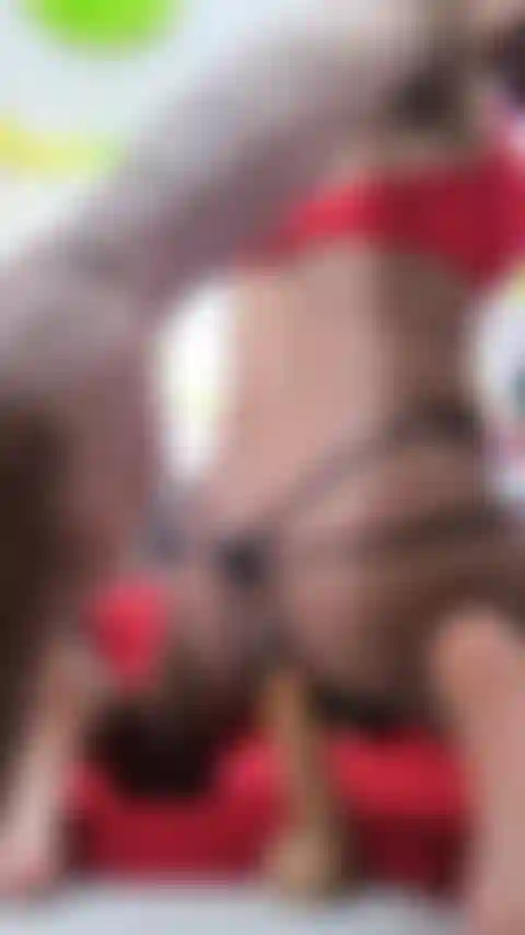 Juego consolador en mi culo.