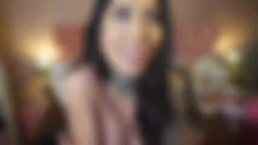 Fetichista de los eructos y del twerking.