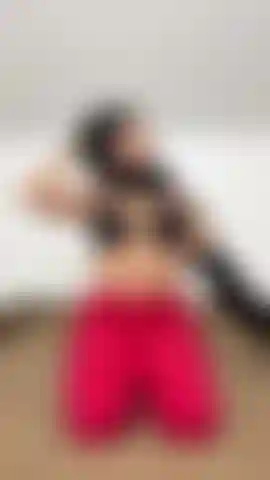 Twerking for you in slow motion x
#twerk #twerking #dance #dancing #bigass #ass #hijab #hijabi #muslim #arabic #thongs #asscheeks #butt #sexy #sexydancing