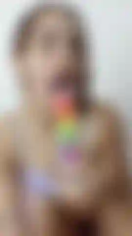 Polla de color / abby chupa una polla profunda.