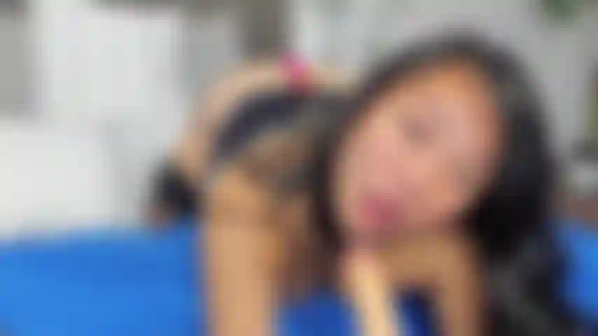 Disfruta de mi jugoso coño.