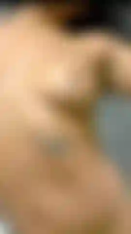 Mírame, tócame, siente...