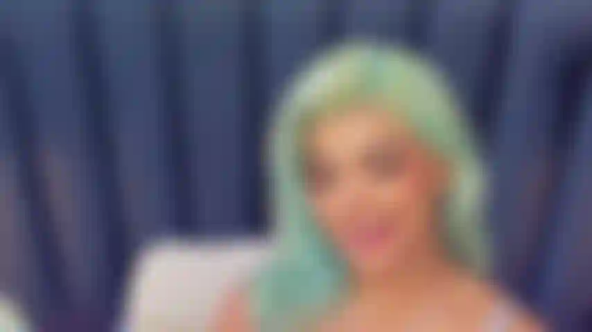 Haz toda tuya mi boca.