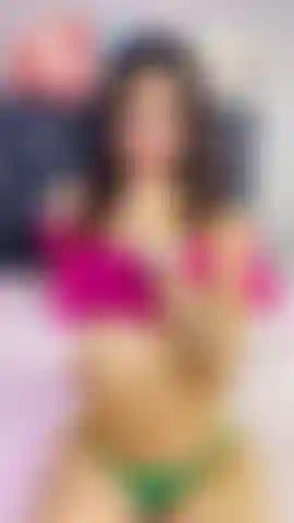 My favorite game: watching you fall into my charm