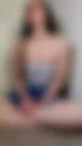 Locked In (Fingering, Glasses, Mutual Masturbation)