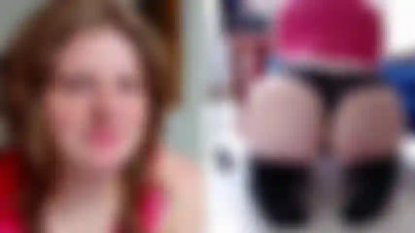 Culo caliente, juega mucho mojado.