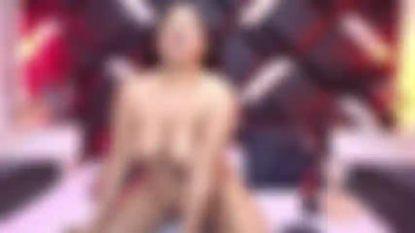 mmmm playing with my nipples is the best