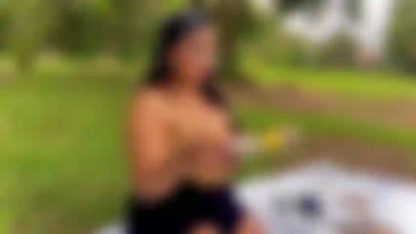 I wanna know everything about u , let´s talk alone