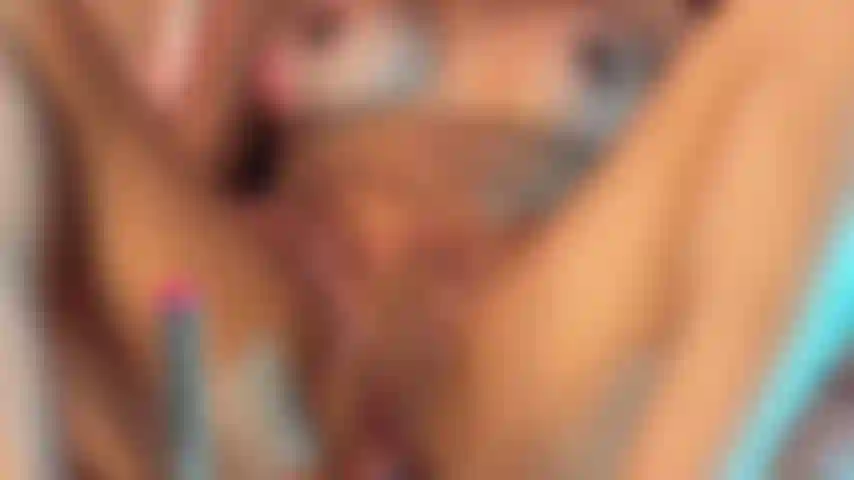 Fuckmachine me pone el coño muy cremoso y húmedo.