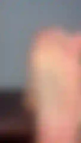 Foot fetishist... this is for you.