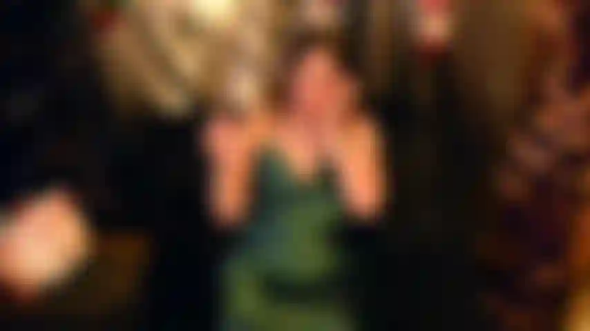 Follando esposa caliente y cachonda para las vacaciones.