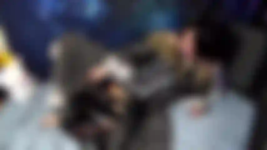 Final fantasy x lulu masturbación - mírala masturbarse con vibrador en posición de lado entre cinturones y misionero.