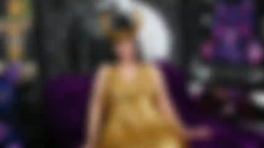 Diosa loki intenso juego joi arruinó orgasmos.