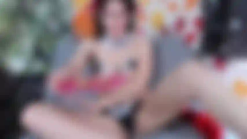 Asmr kitty maid se folla al maestro.