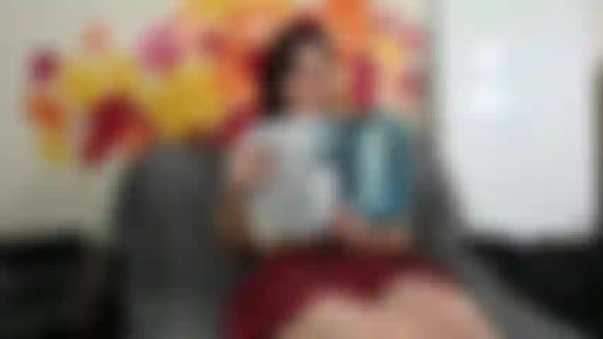 Seducción colegiala: hacer los deberes.