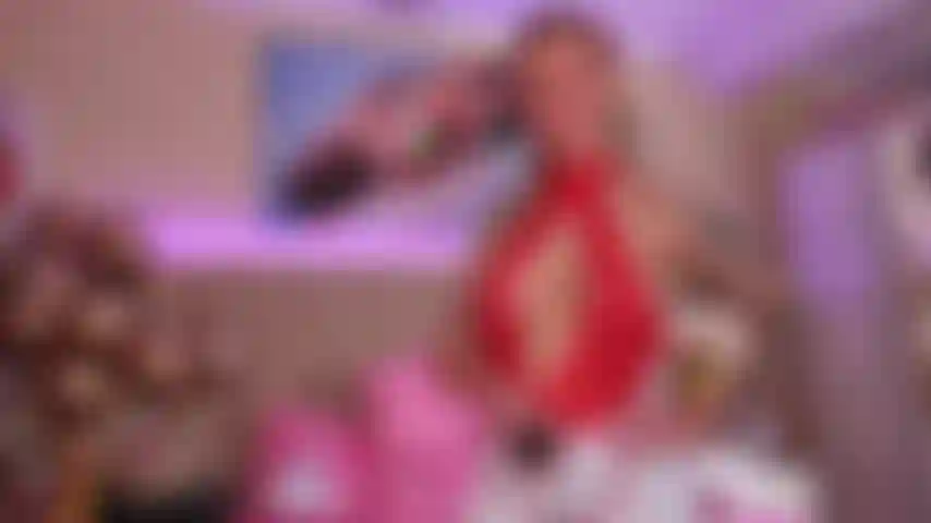 Enfermera sexy te da un buen polvo.