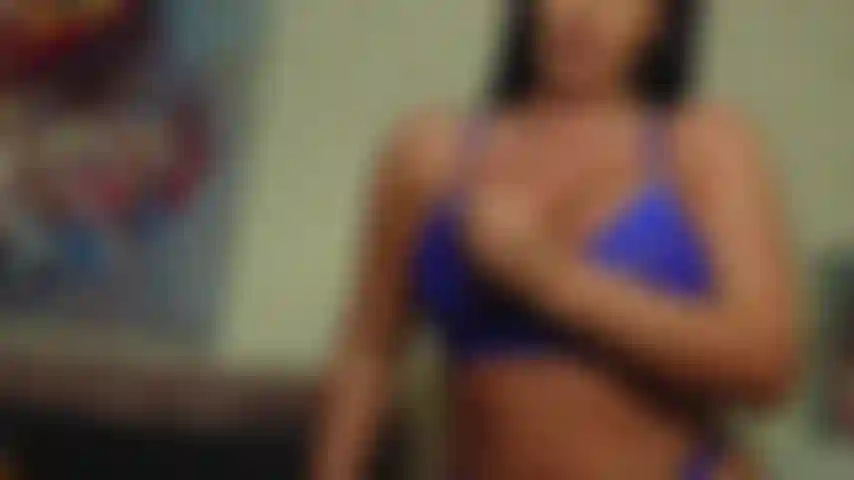 Provocación, follada con consolador.